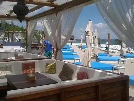 Luxury 4br Sea View With A Theatre And A Huge Jacuzzi Lejlighed *