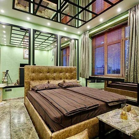 Luxury 4br Sea View With A Theatre And A Huge Jacuzzi Odessa