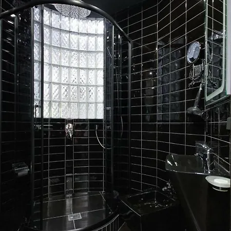 Luxury 4br Sea View With A Theatre And A Huge Jacuzzi *
