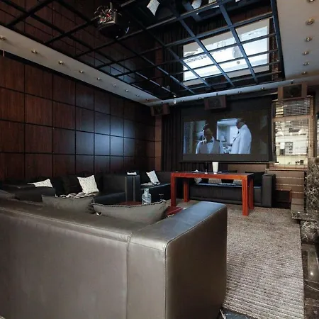 Luxury 4br Sea View With A Theatre And A Huge Jacuzzi Lejlighed Odessa